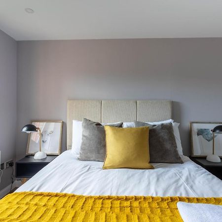 Stunning 1 Bed Merchant City Apartment With Parking 格拉斯哥 外观 照片