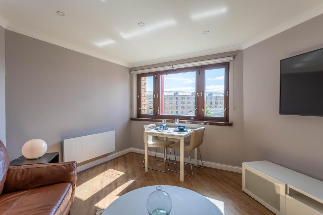 Stunning 1 Bed Merchant City Apartment With Parking 格拉斯哥 外观 照片