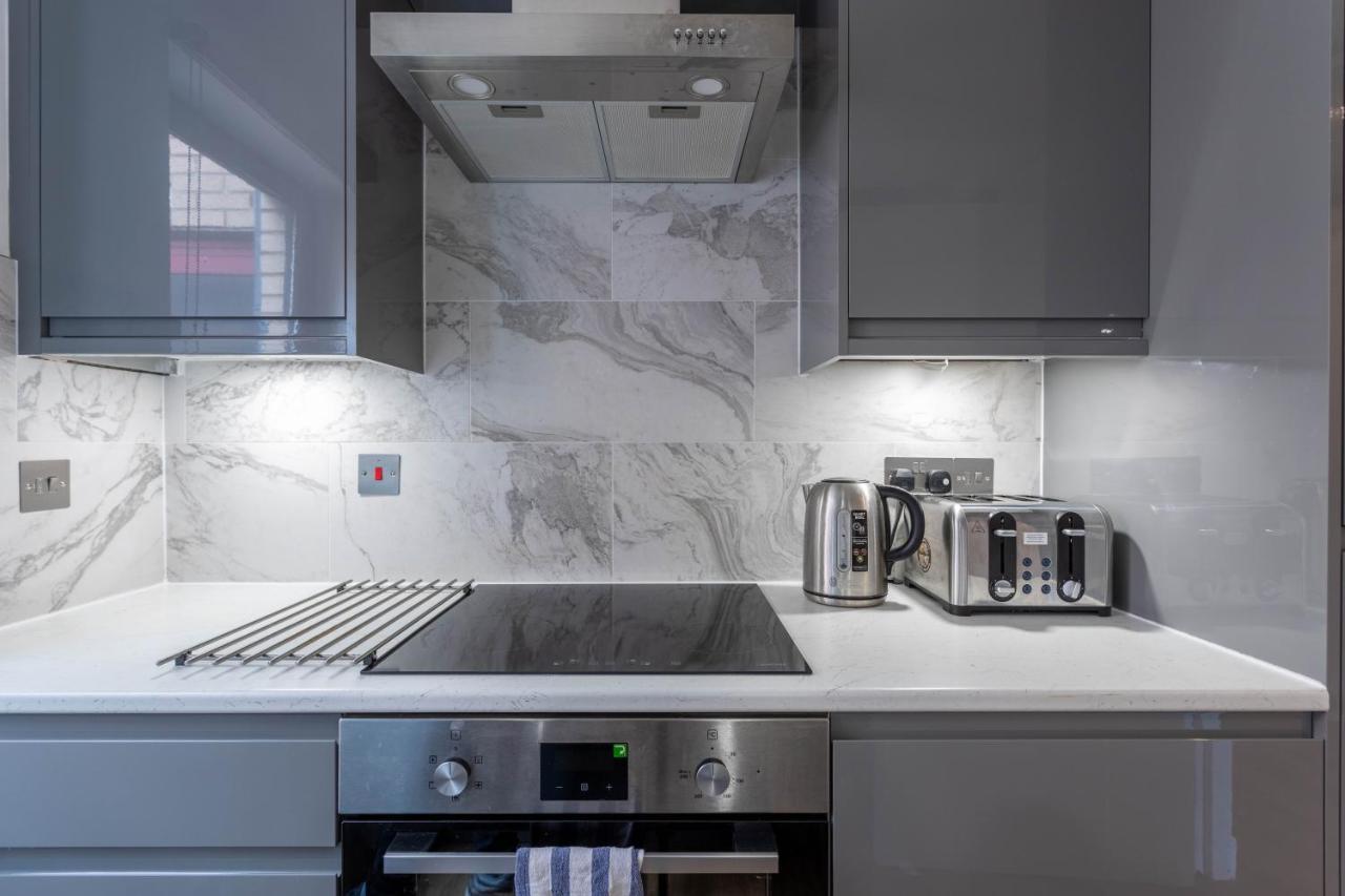Stunning 1 Bed Merchant City Apartment With Parking 格拉斯哥 外观 照片
