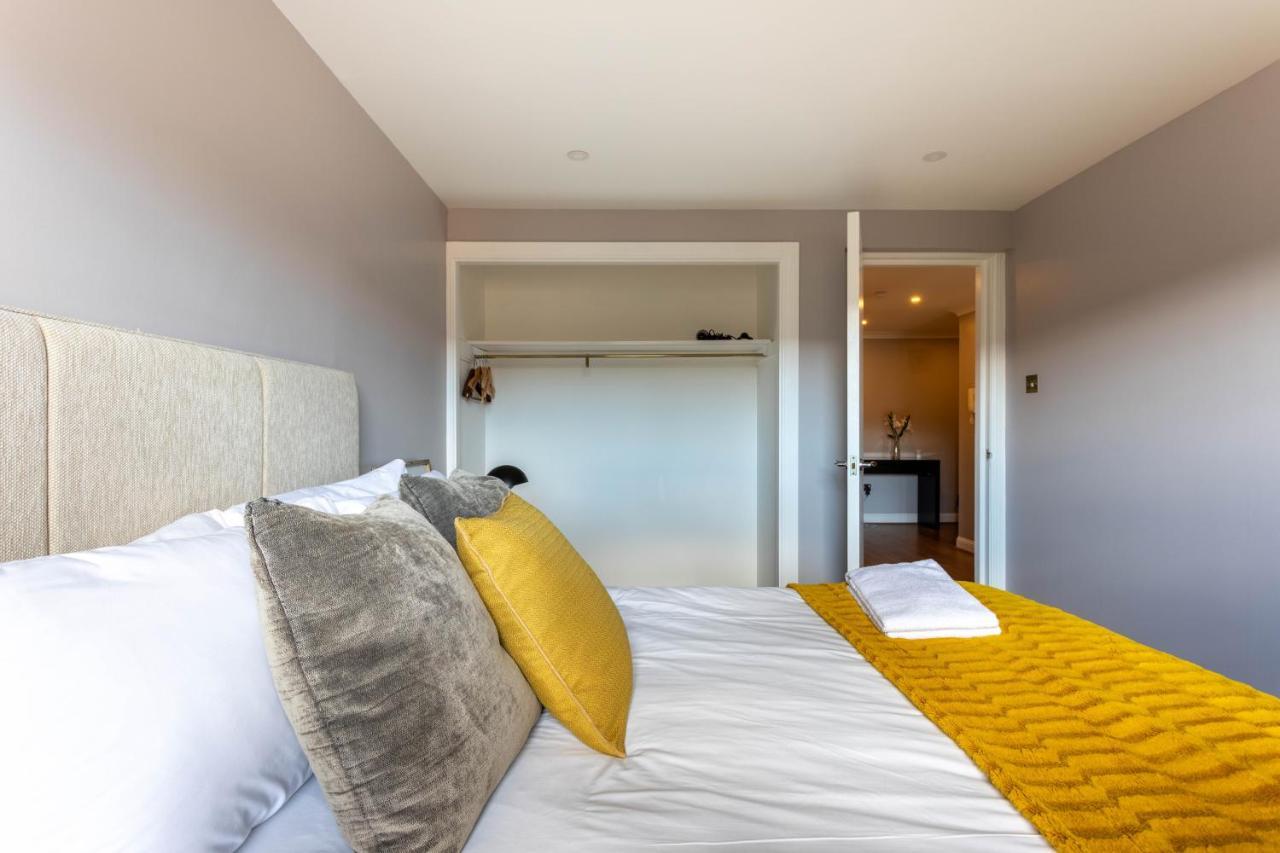 Stunning 1 Bed Merchant City Apartment With Parking 格拉斯哥 外观 照片
