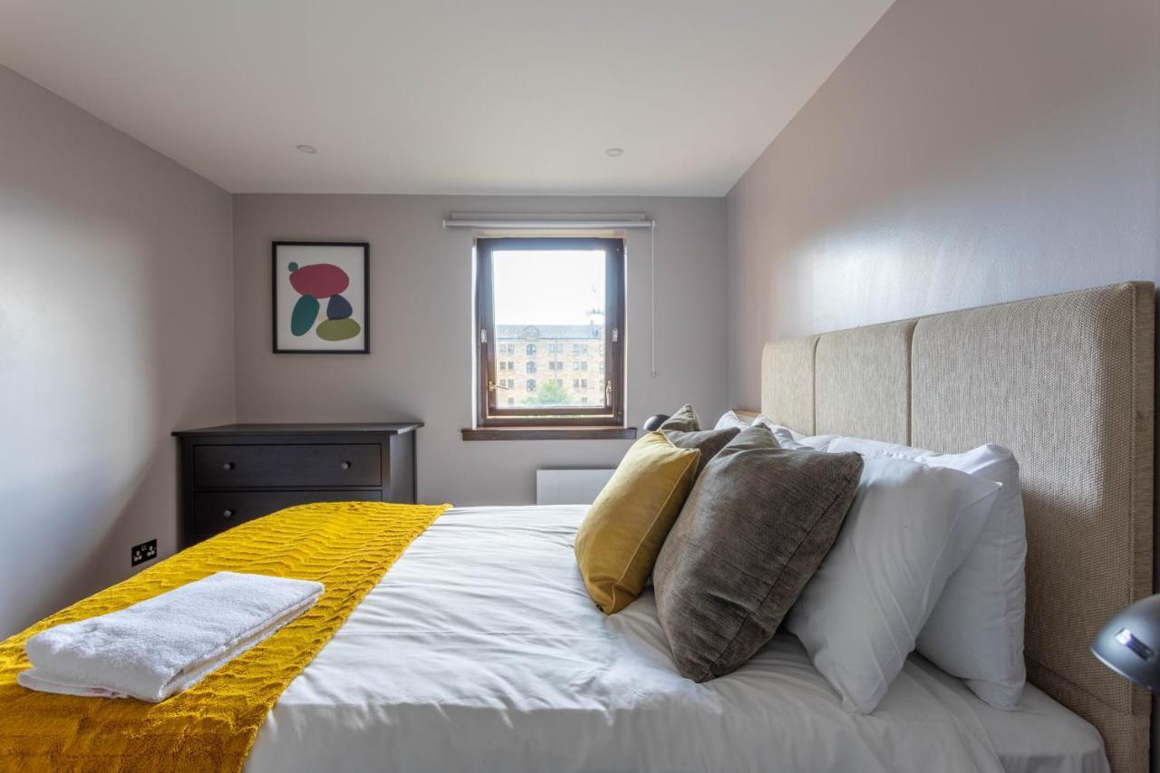 Stunning 1 Bed Merchant City Apartment With Parking 格拉斯哥 外观 照片