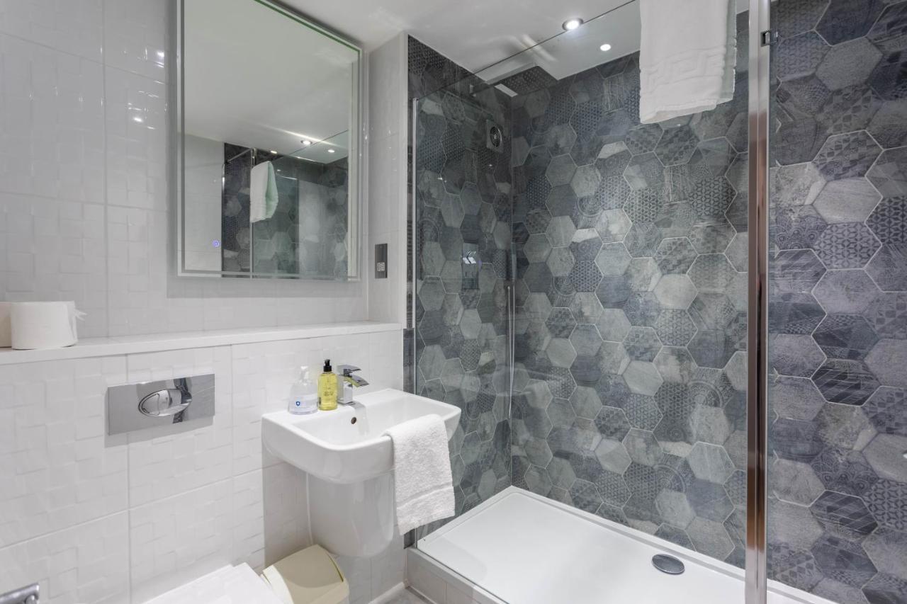 Stunning 1 Bed Merchant City Apartment With Parking 格拉斯哥 外观 照片